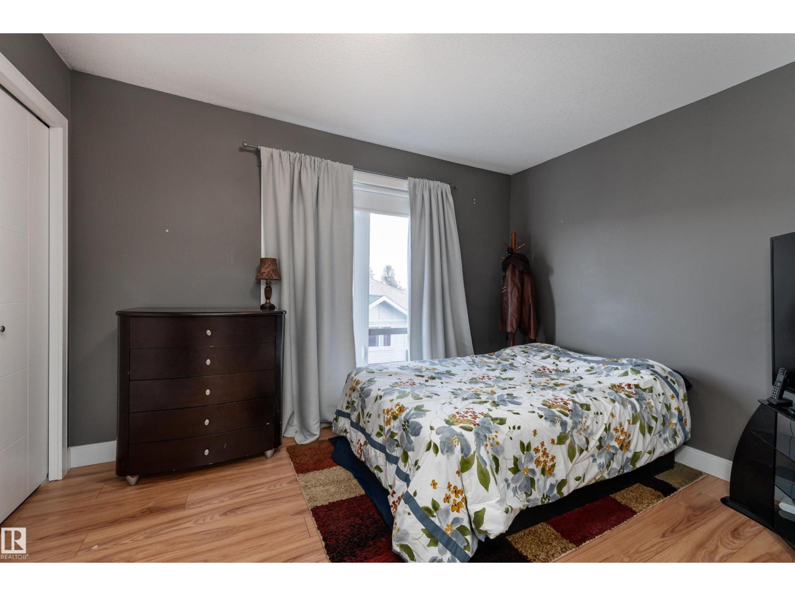 #37 13003 132 AV NW, Edmonton