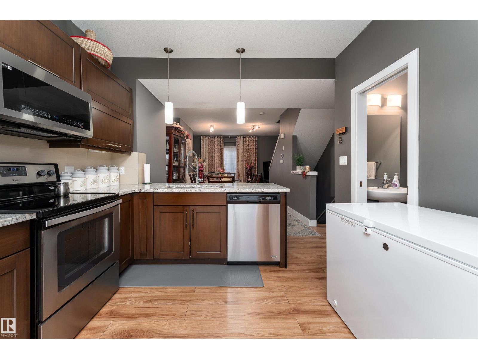 #37 13003 132 AV NW, Edmonton