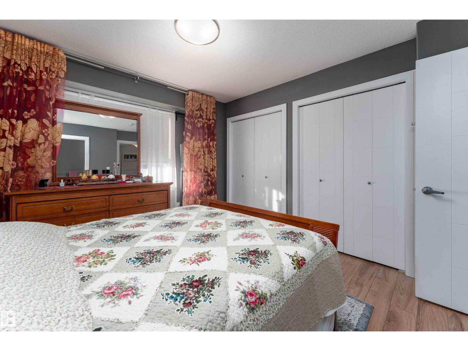 #37 13003 132 AV NW, Edmonton