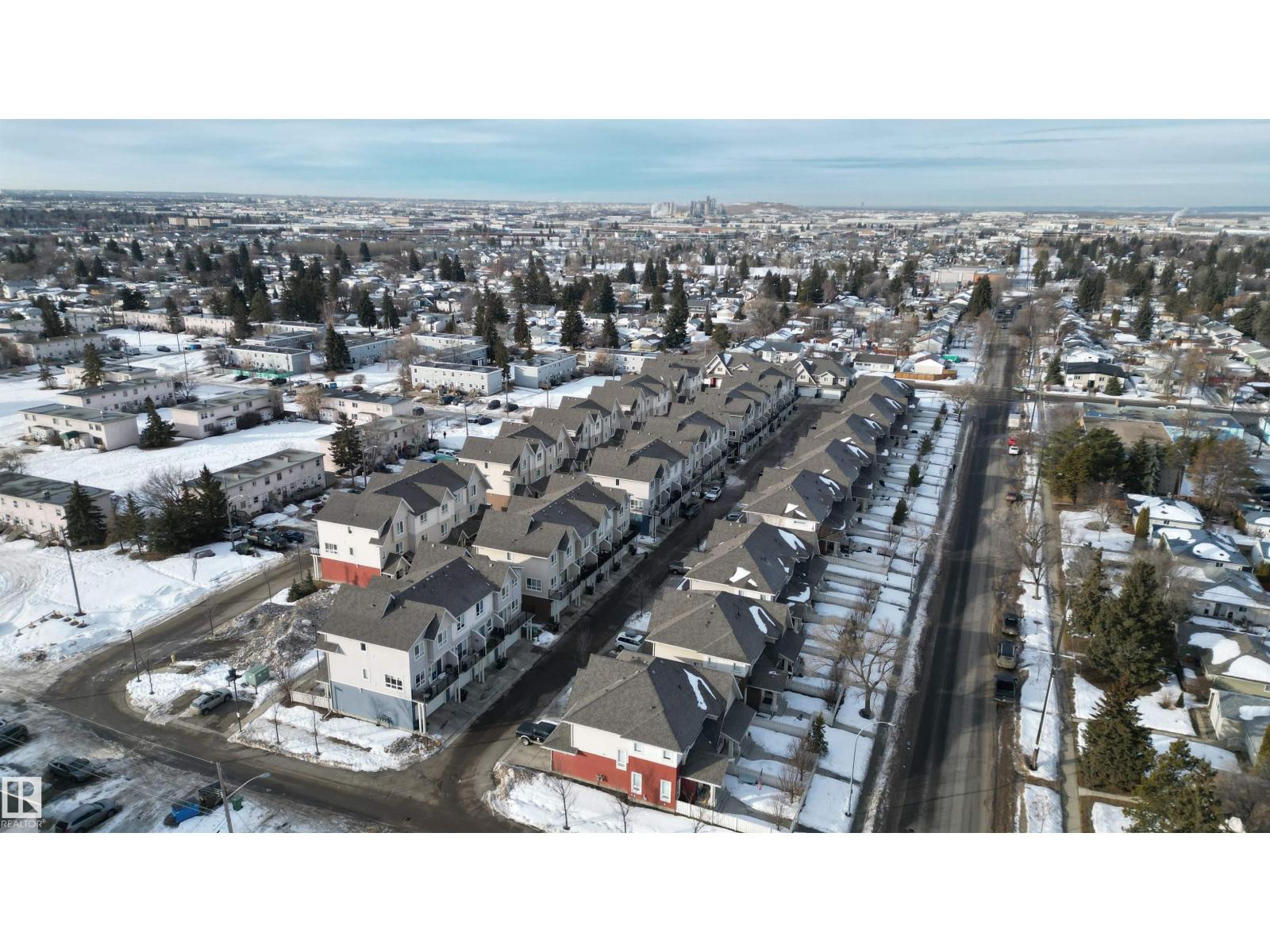 #37 13003 132 AV NW, Edmonton