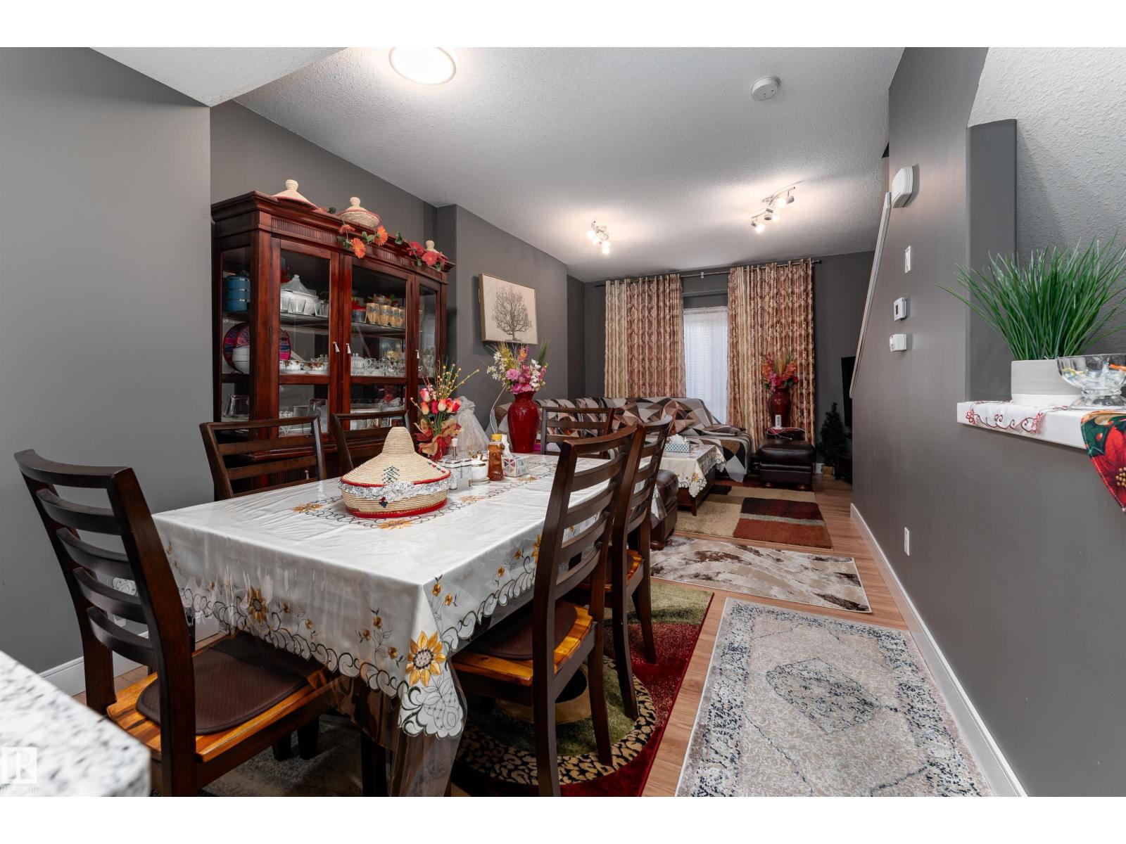 #37 13003 132 AV NW, Edmonton