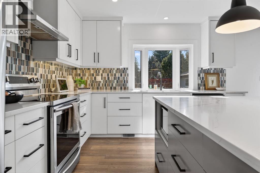 Single Family House Bungalow for Sale in  Brookmere Crescent SW Braeside Calgary 