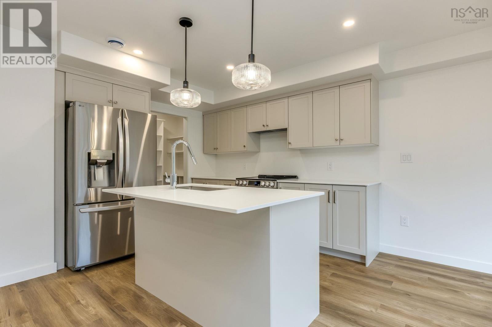 Property 11 of 49 of SMD-5B 44 Simona Drive