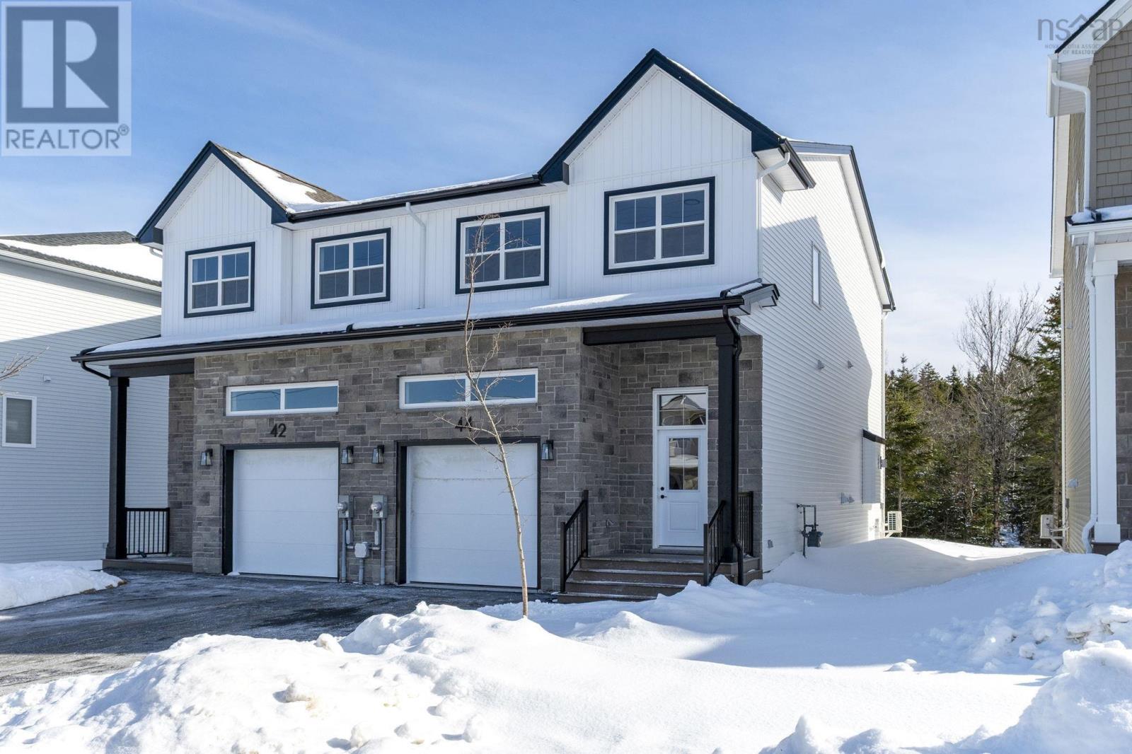 Property 2 of 49 of SMD-5B 44 Simona Drive