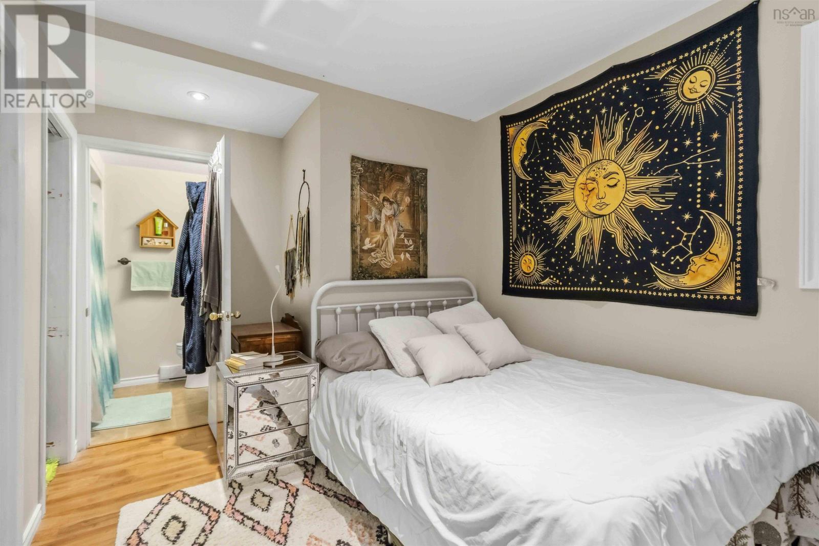 Property 26 of 36 of 499 Main Street