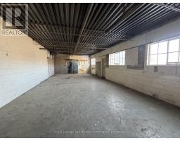 #rear - 1089 Seneca Avenue, Mississauga, ON L5G3X4 Photo 11