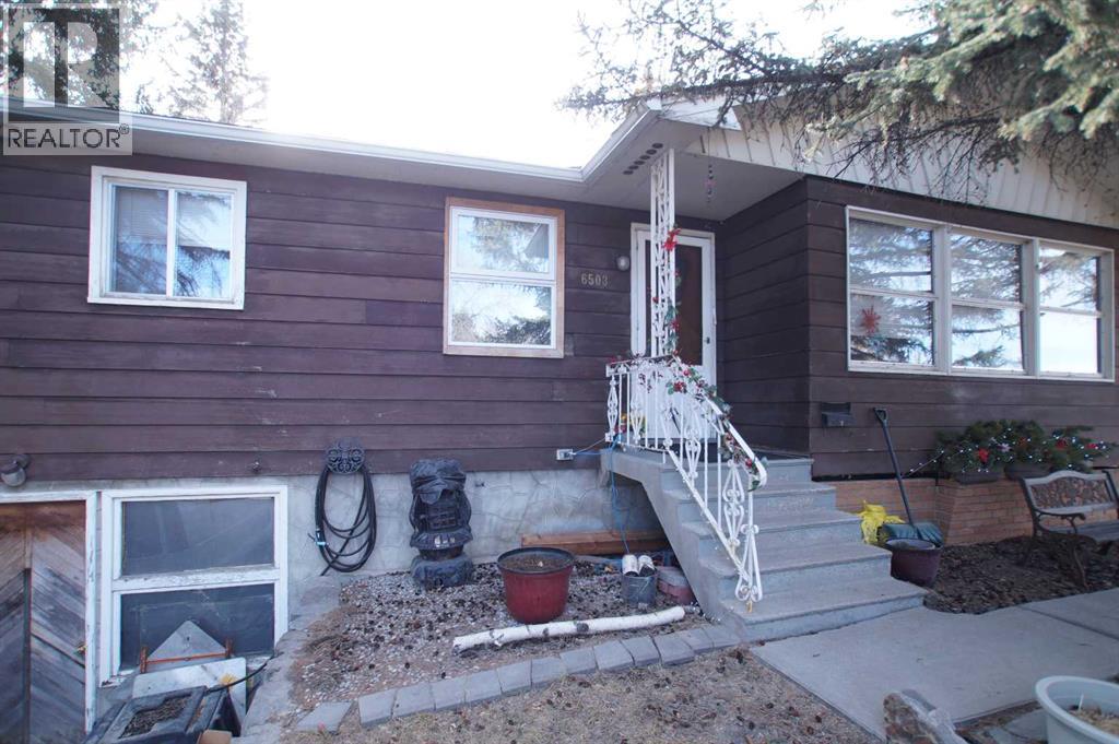 Single Family House Bungalow for Sale in   Avenue NW Bowness Calgary 