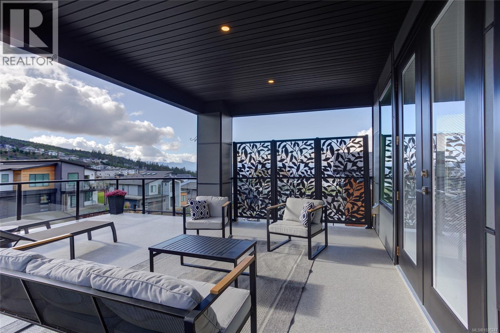 1218 Viewtop Rd, Duncan