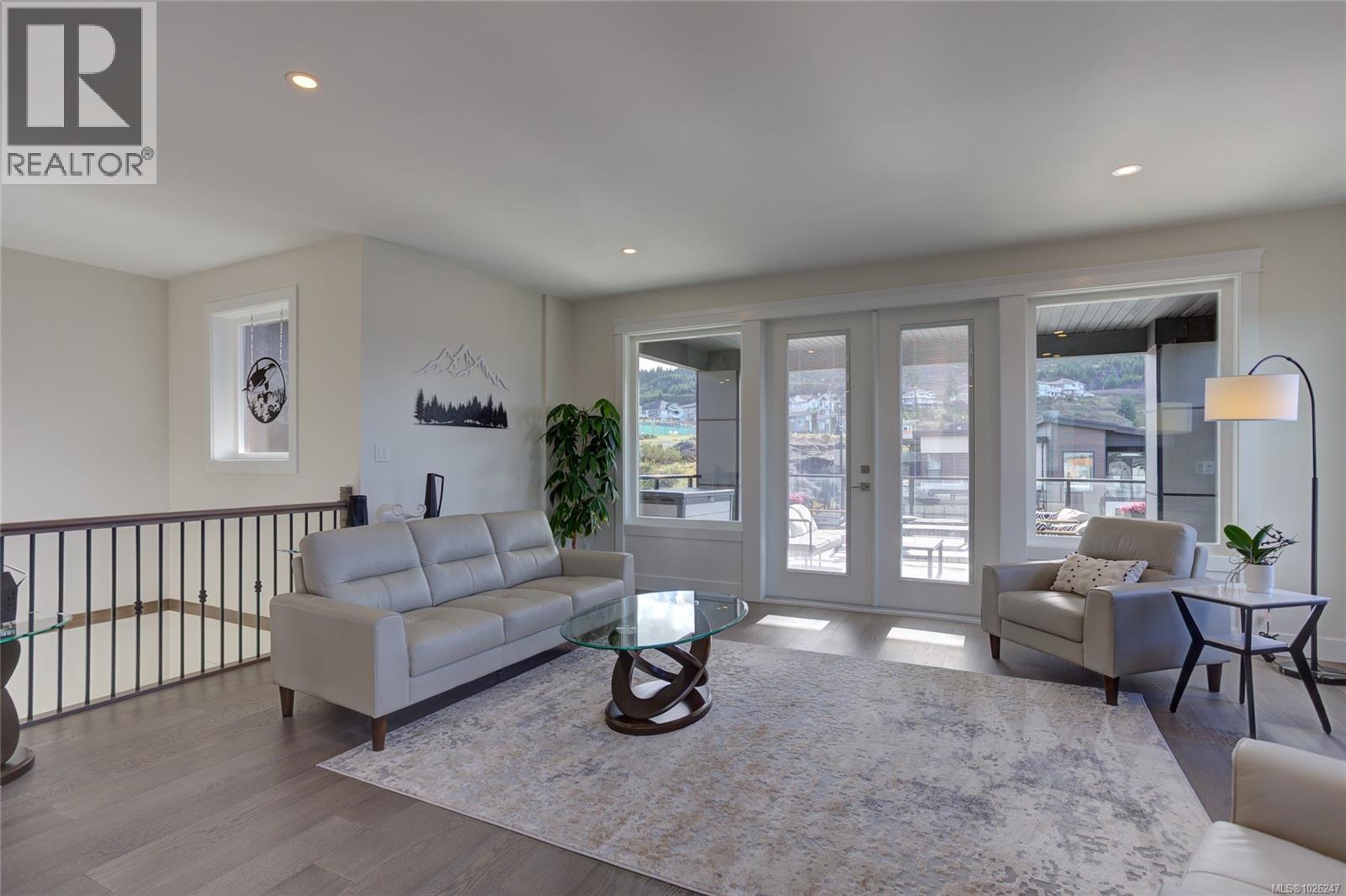 1218 Viewtop Rd, Duncan