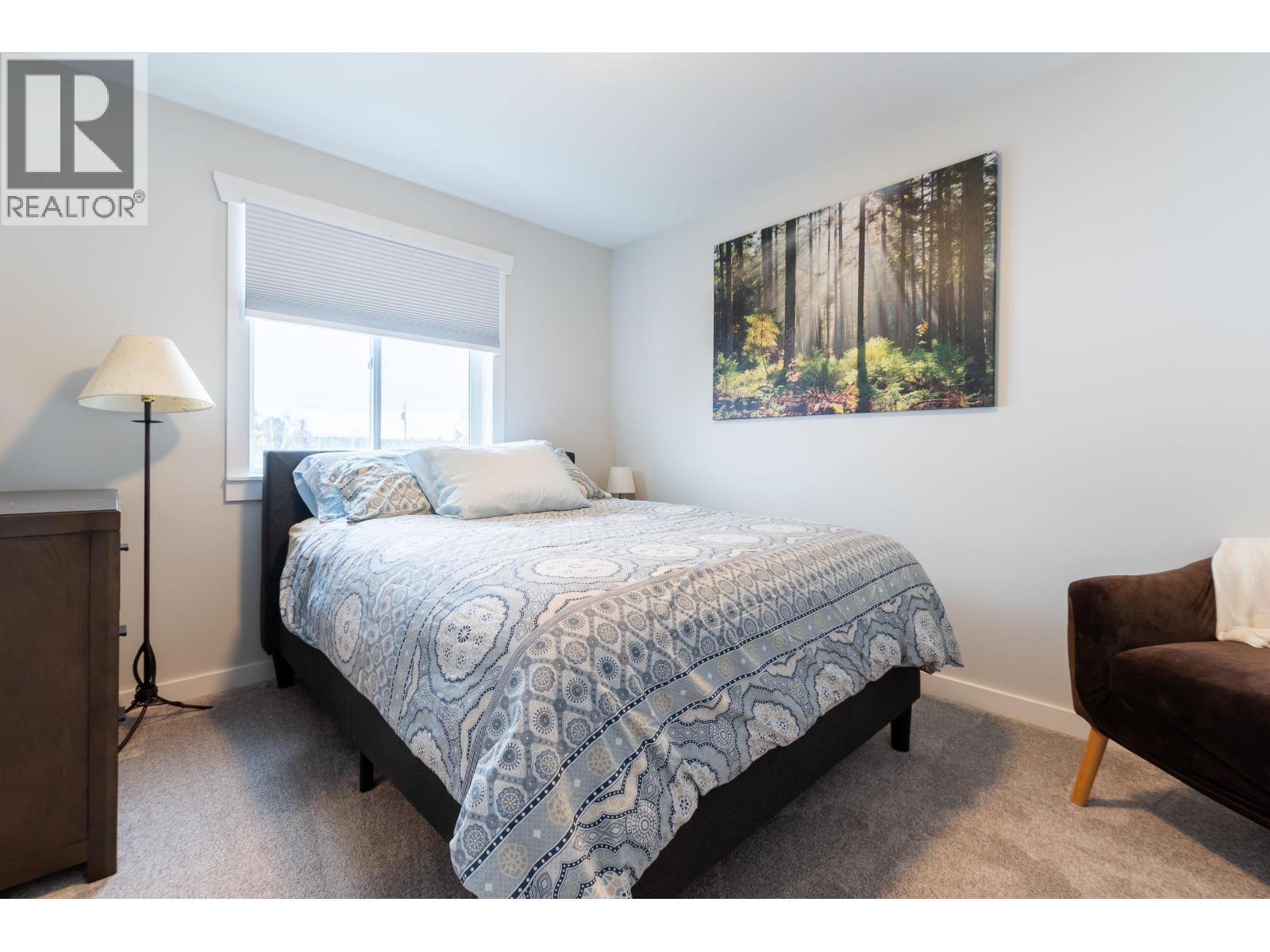 2728-2730 MOYIE STREET - 17