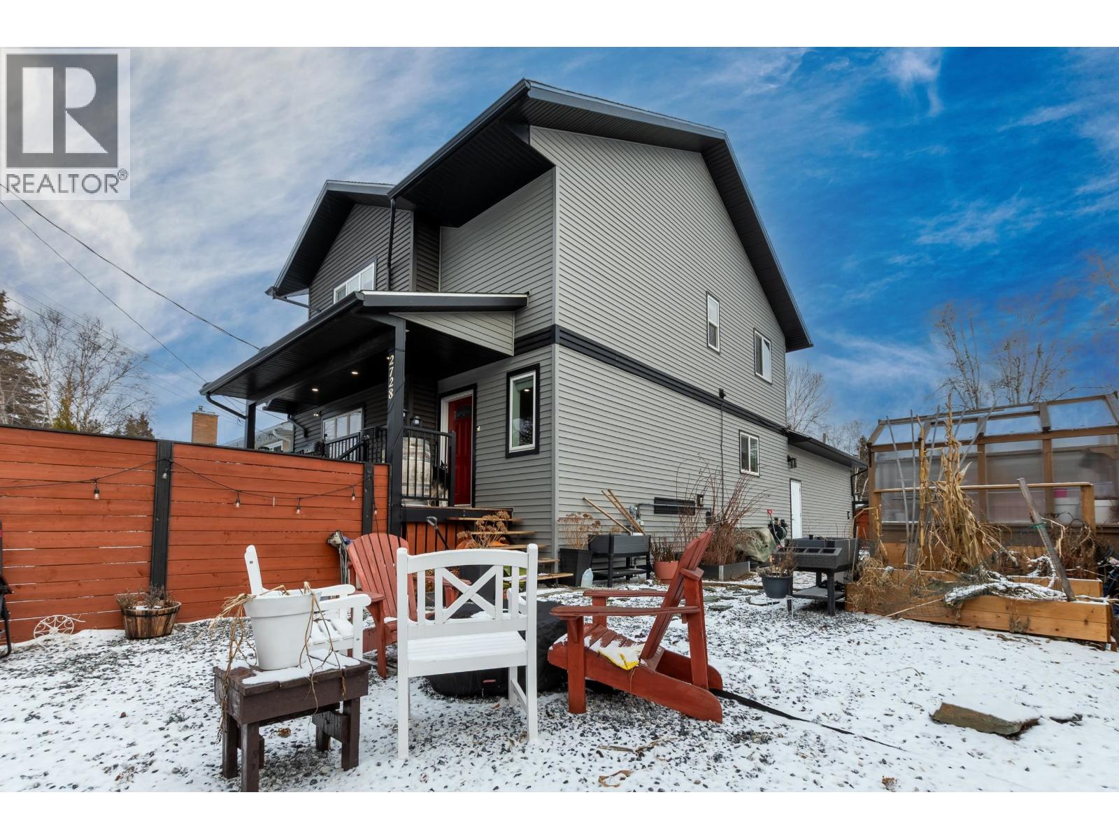 2728-2730 MOYIE STREET - 29