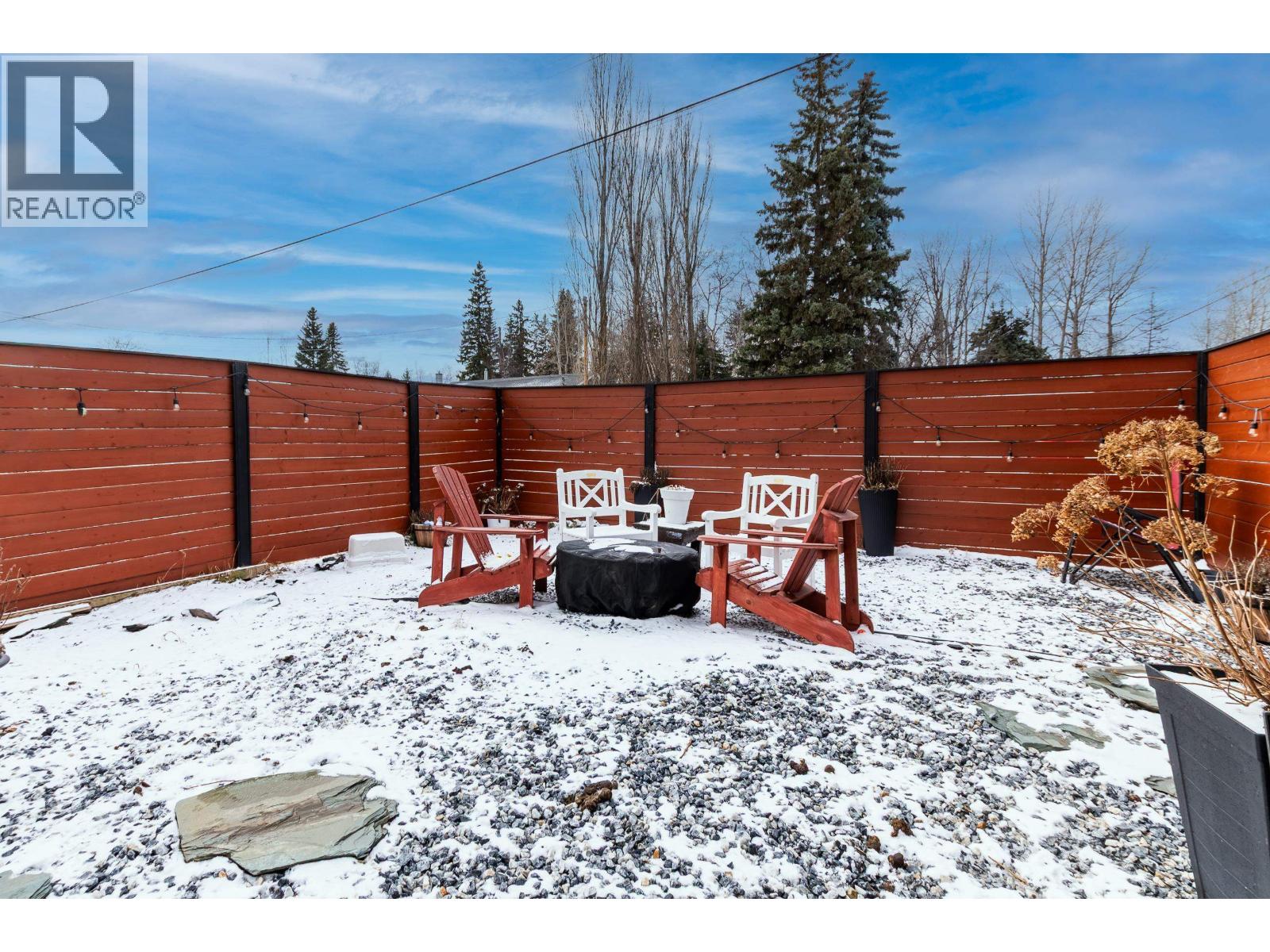 2728-2730 MOYIE STREET - 30