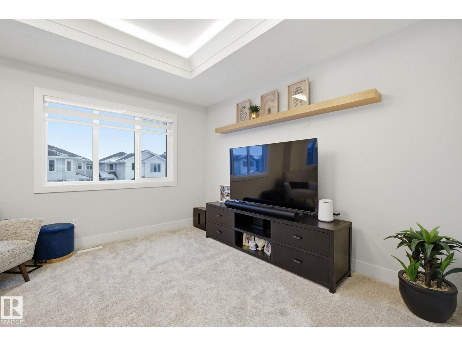 9831 223 ST NW, Edmonton