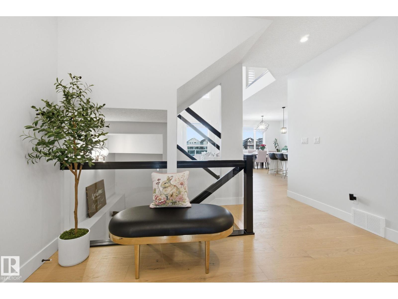 9831 223 ST NW, Edmonton