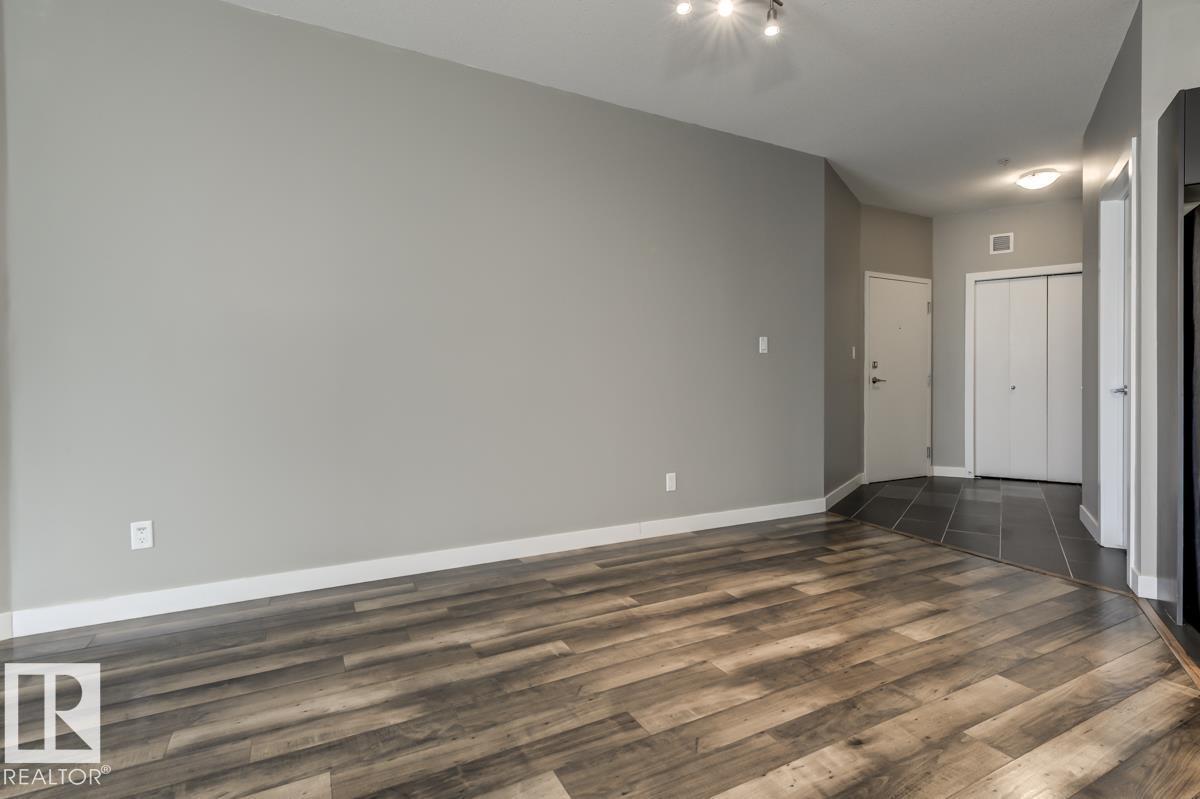 #412 10611 117 ST NW - 12