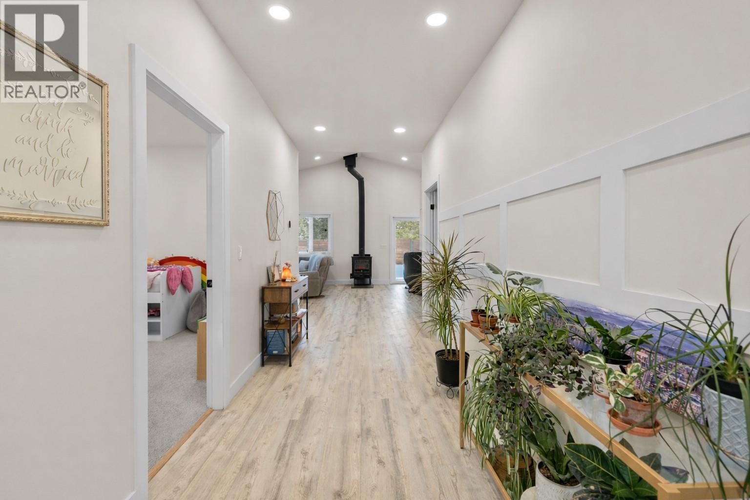 518 ORIOLE Way - Photo 5 of 36, Barriere, British Columbia