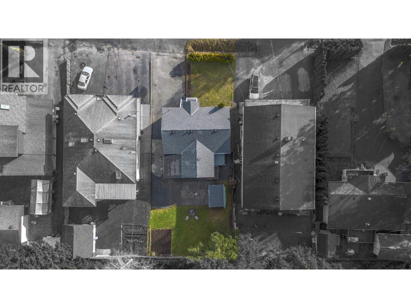 39727 GOVERNMENT ROAD, Squamish