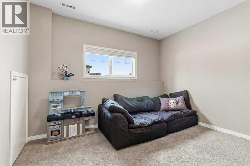 77 Crimson Court, Blackfalds