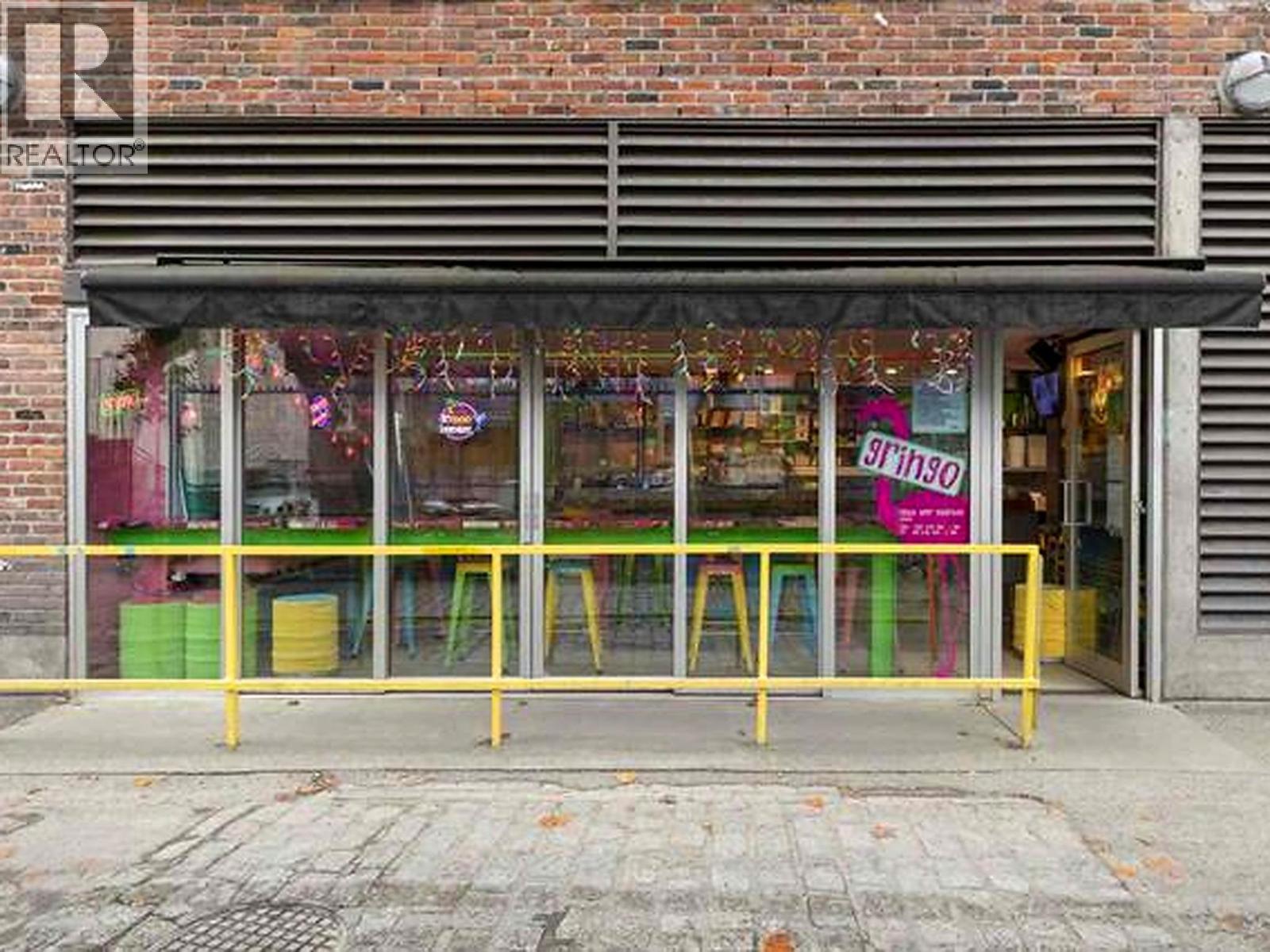 27 TROUNCE ALLEY, Vancouver — photo 3