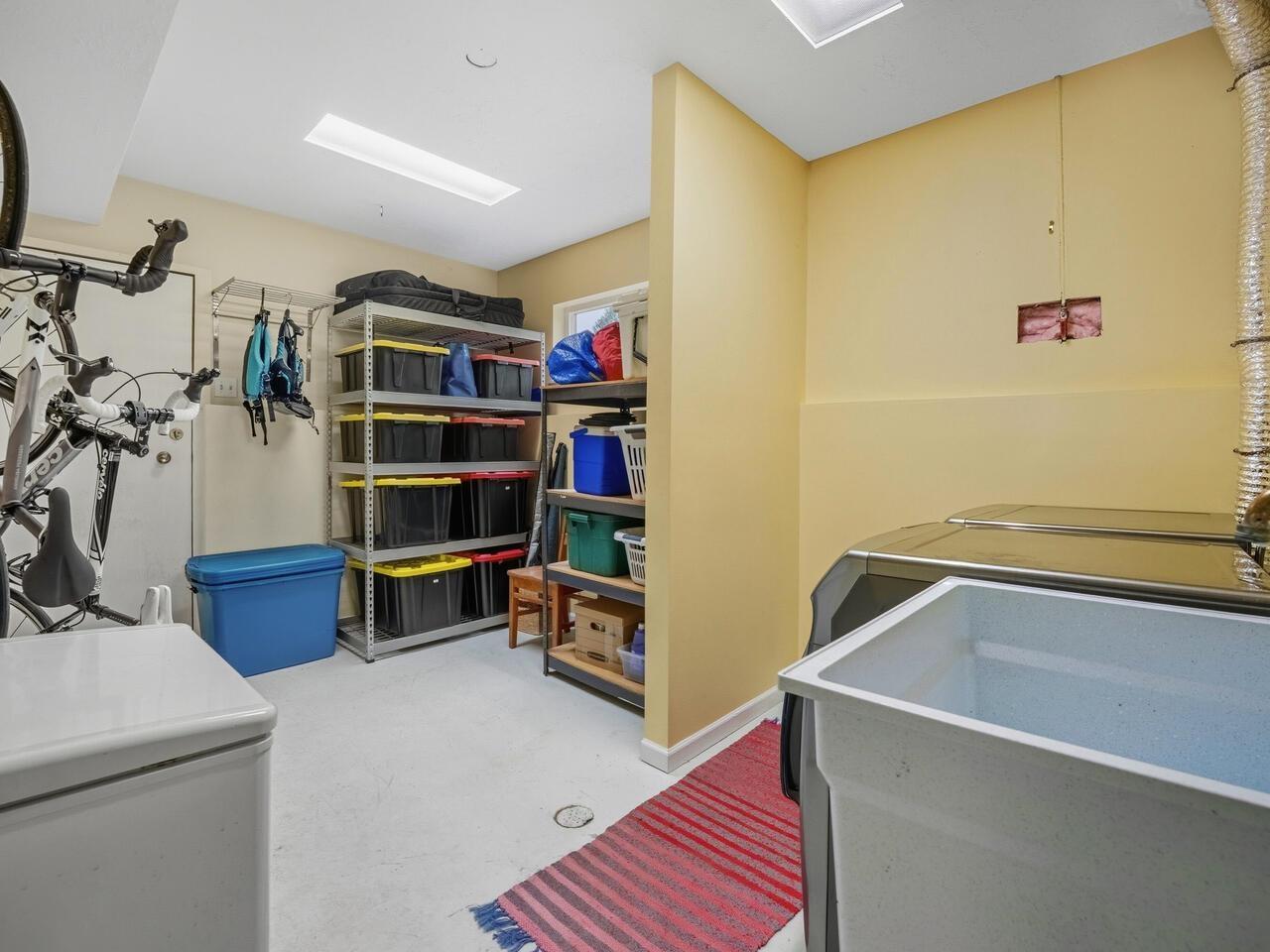 8884 HADDEN STREET, Langley