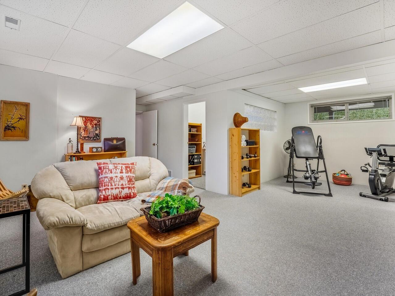 8884 HADDEN STREET, Langley