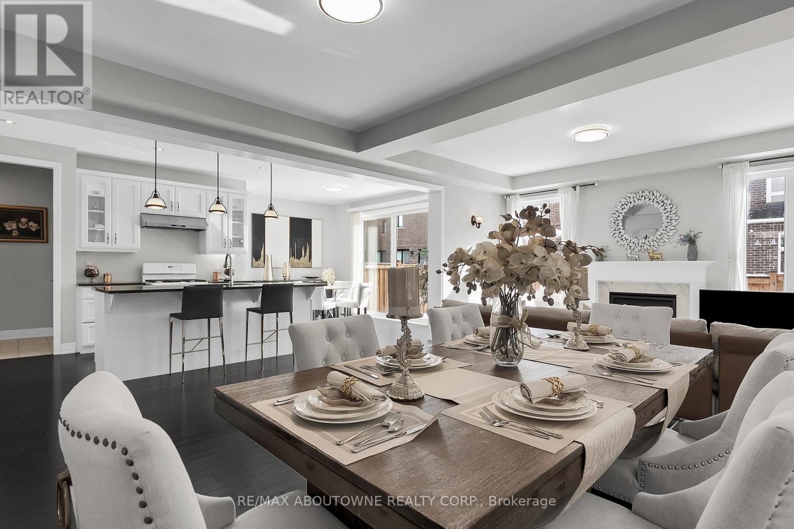 282 BETHPAGE DRIVE - Photo 2 of 33, Oakville (GO Glenorchy), Ontario