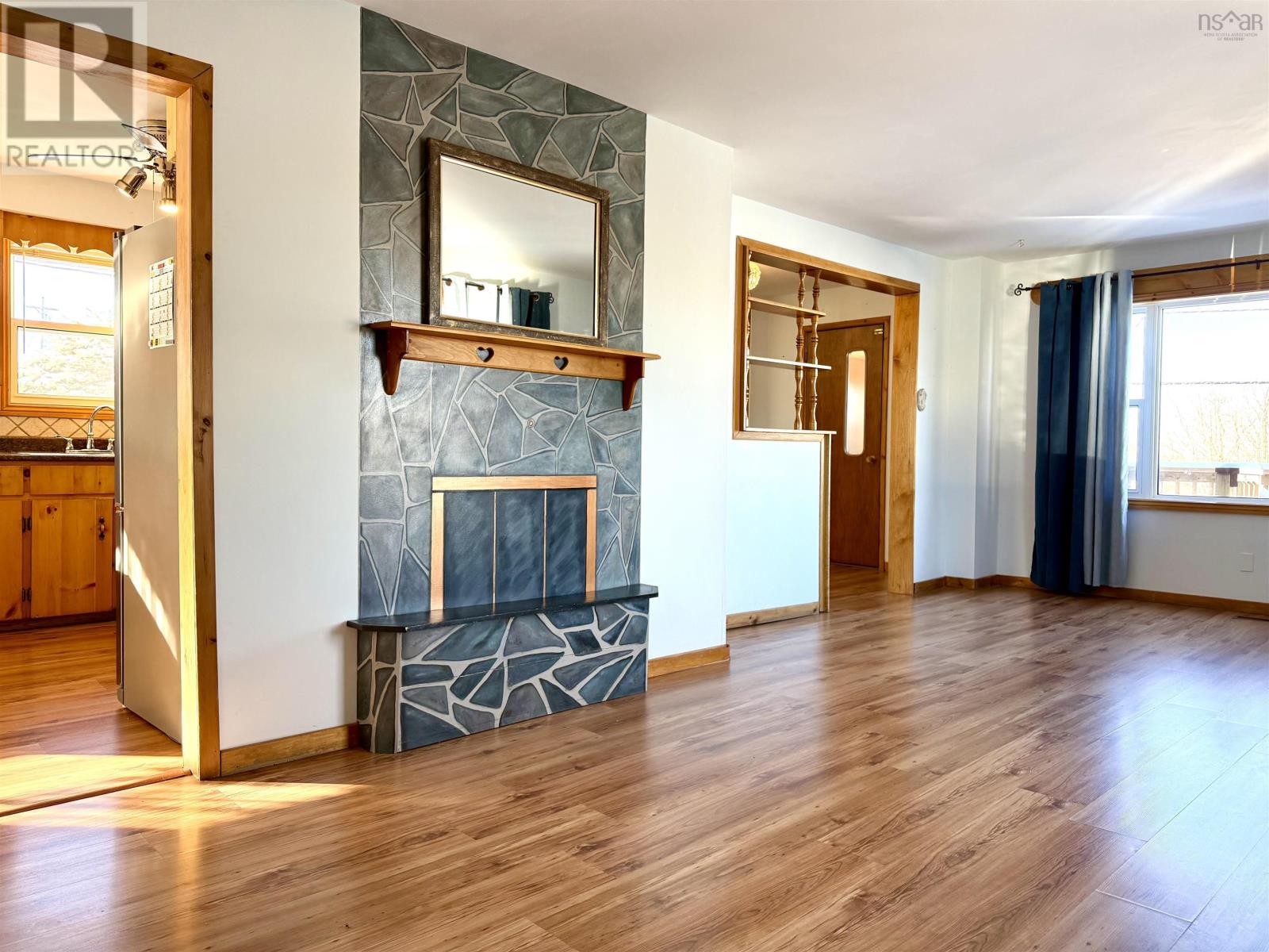 Property 16 of 50 of 46 Cornwall Street