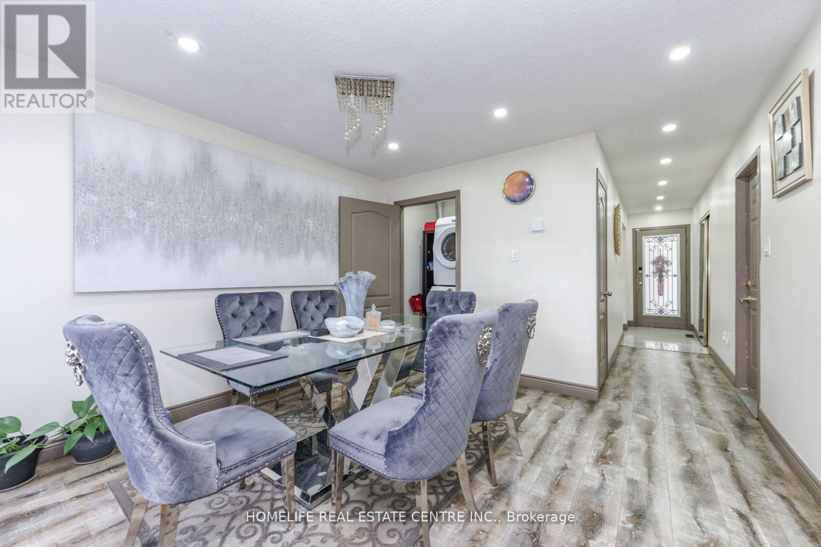 20 OLEANDER CRESCENT - 15