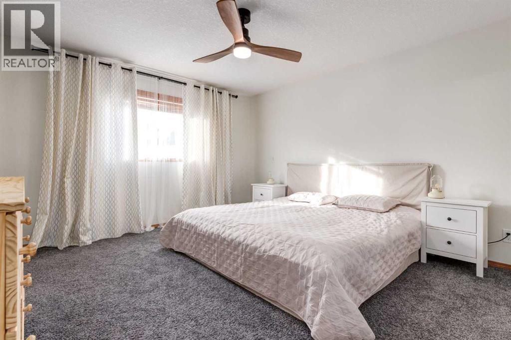 13 Bow Ridge Link, Cochrane