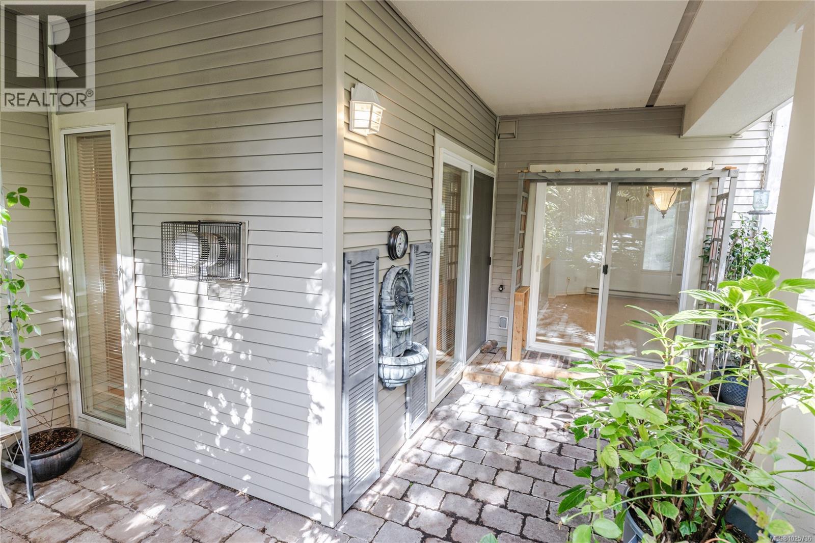 #113 5650 Edgewater Lane - 13
