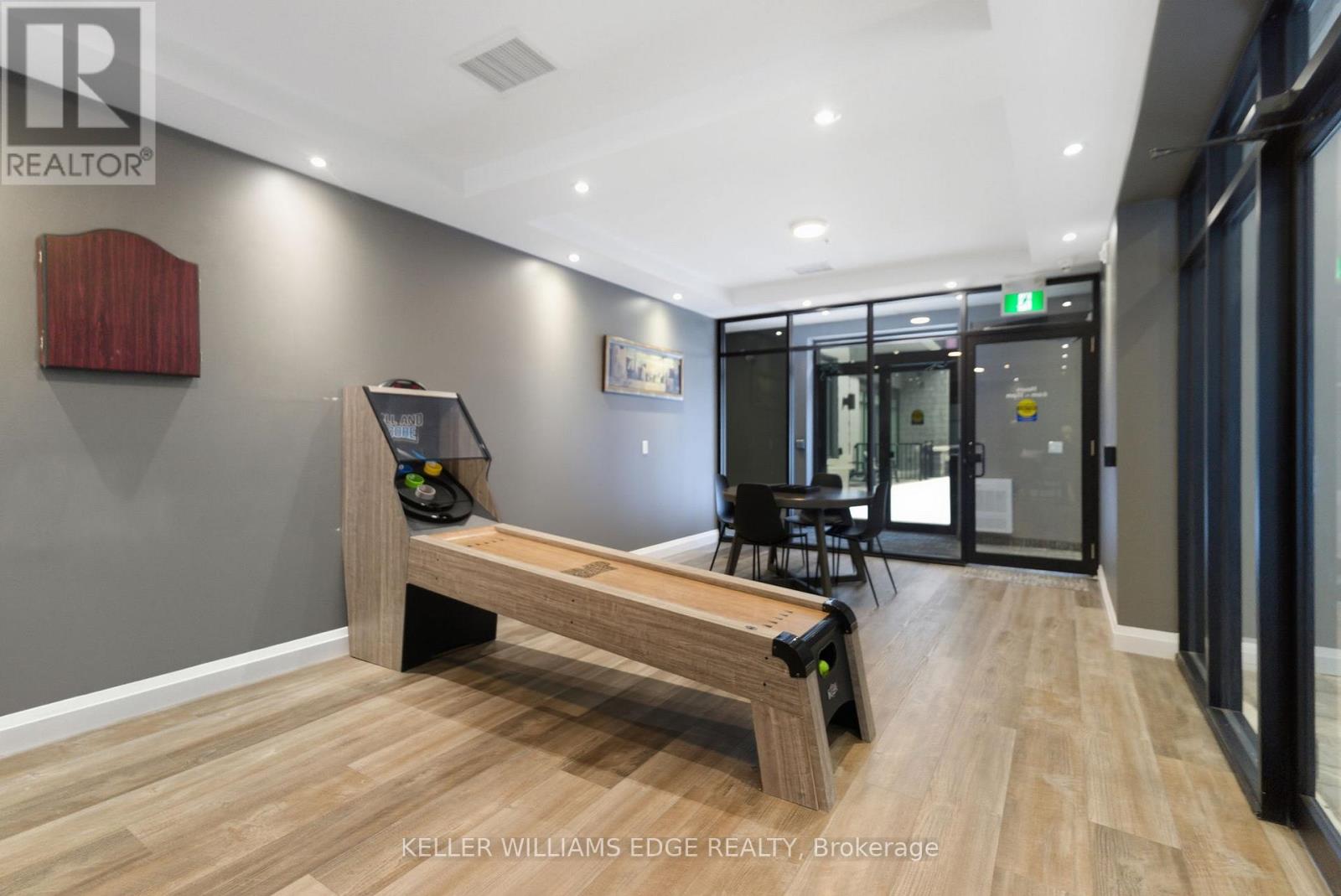 Single Family House for Sale in    REDFERN AVENUE Hamilton (Mountview) 