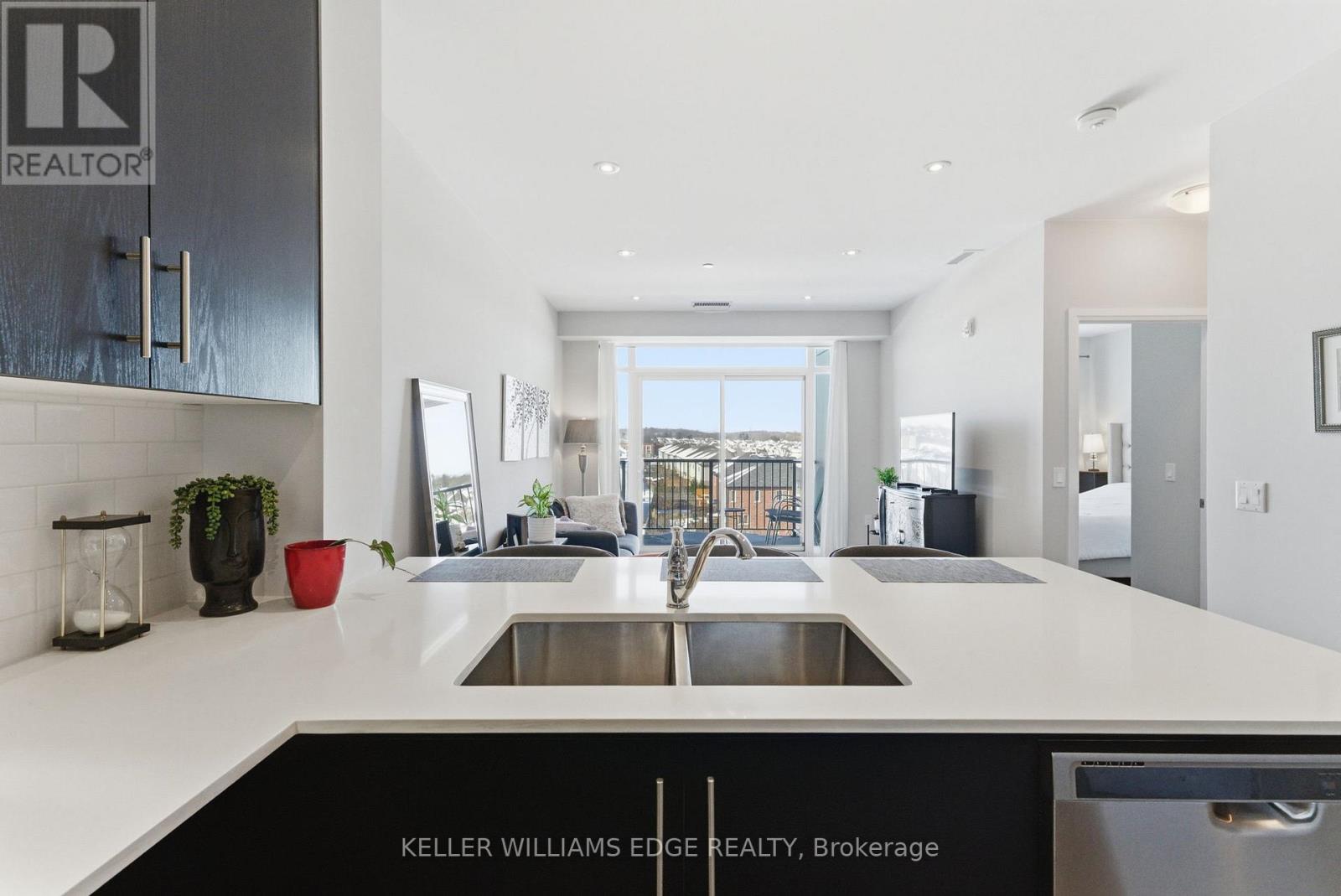 Single Family House for Sale in    REDFERN AVENUE Hamilton (Mountview) 