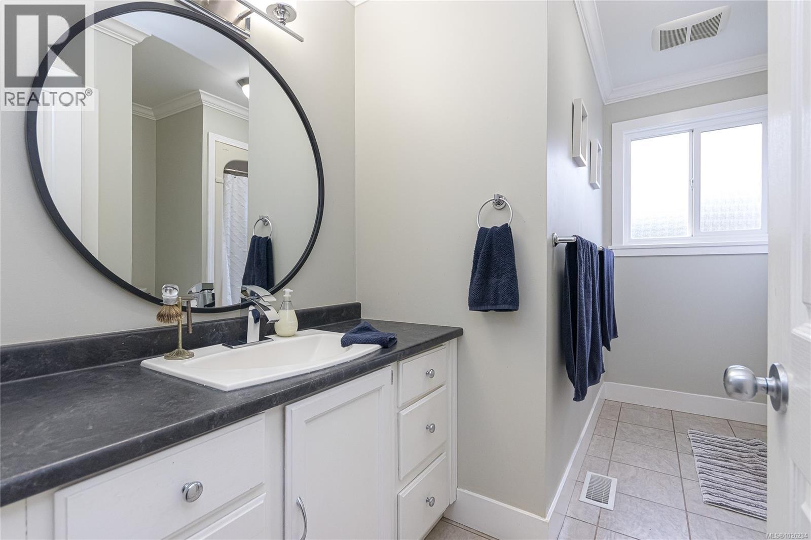 1117 Clarke Rd, Central Saanich