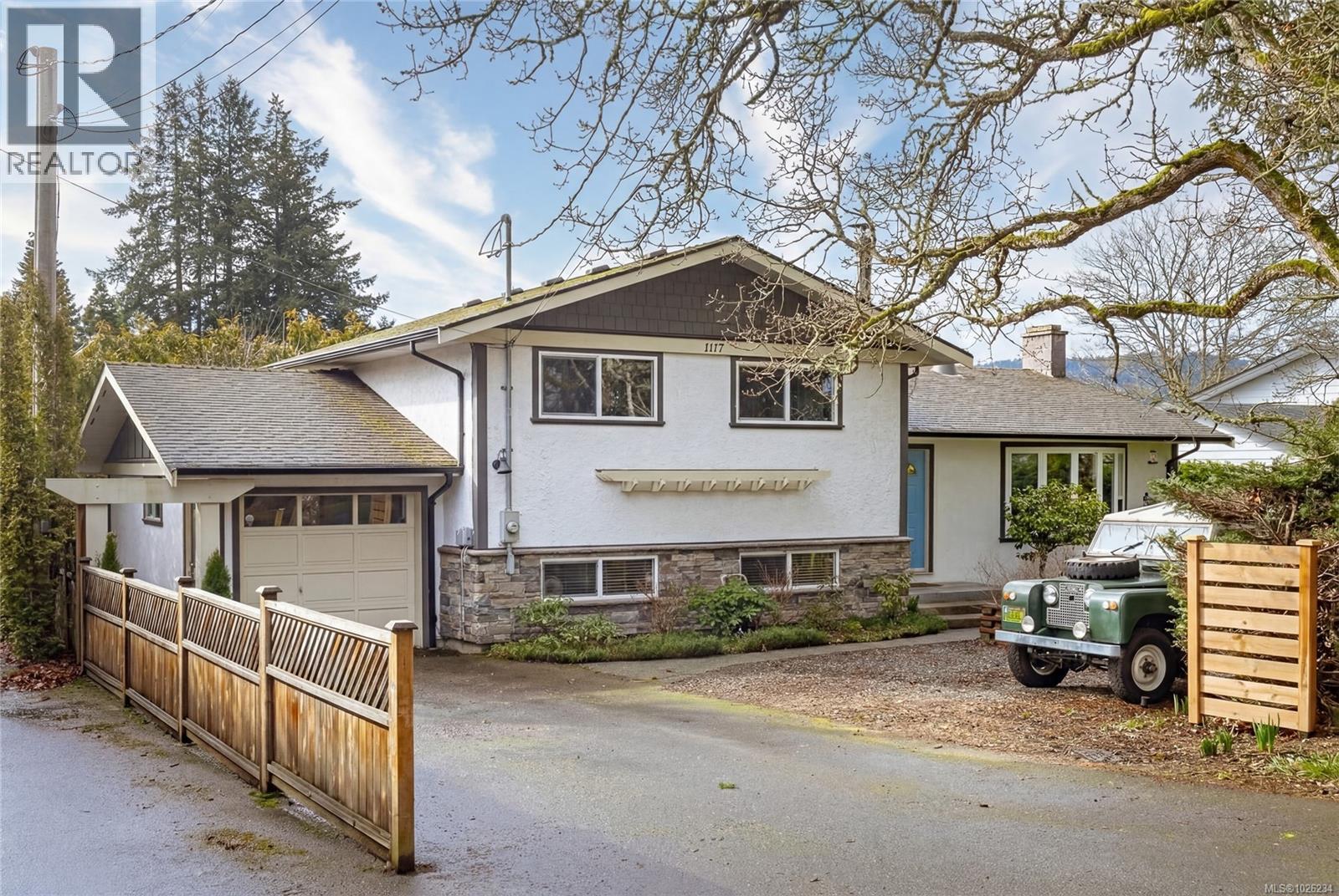 1117 Clarke Rd, Central Saanich