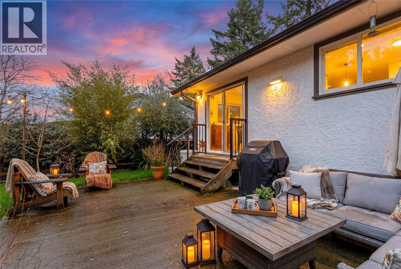 1117 Clarke Rd, Central Saanich