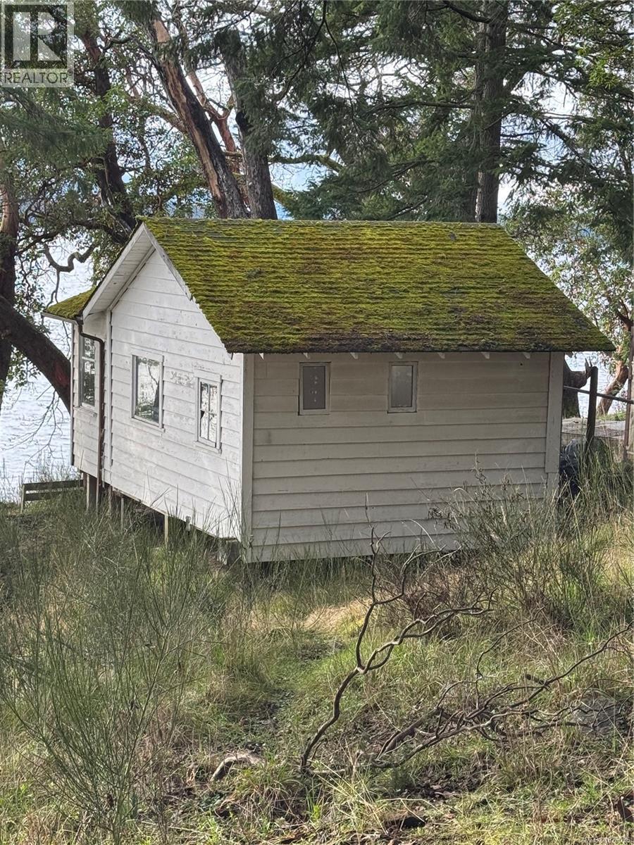  171 McGill Road, Salt Spring