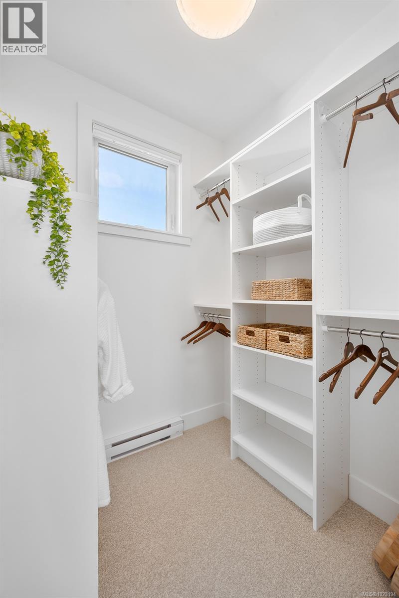 #502 201 DOGWOOD DR - 18