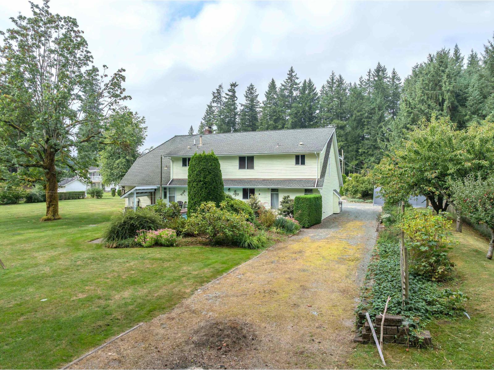 2572 204 STREET, Langley