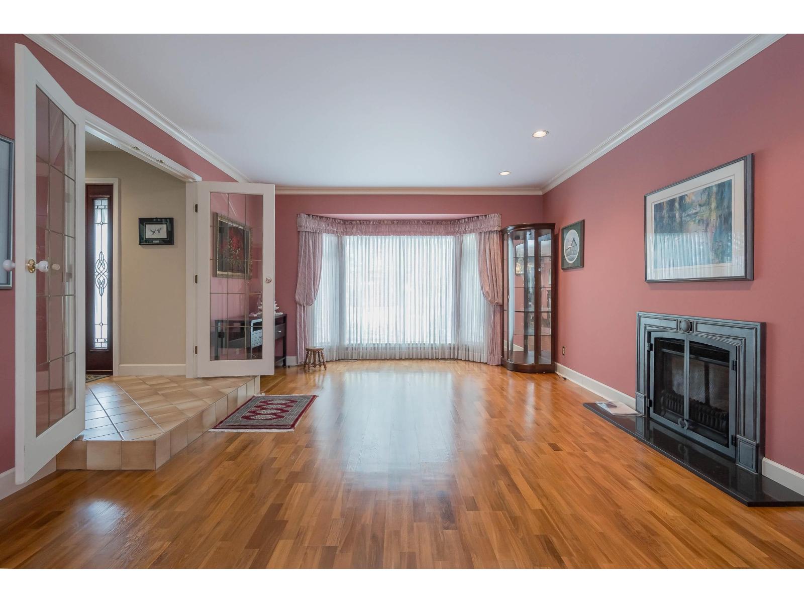 2572 204 STREET, Langley