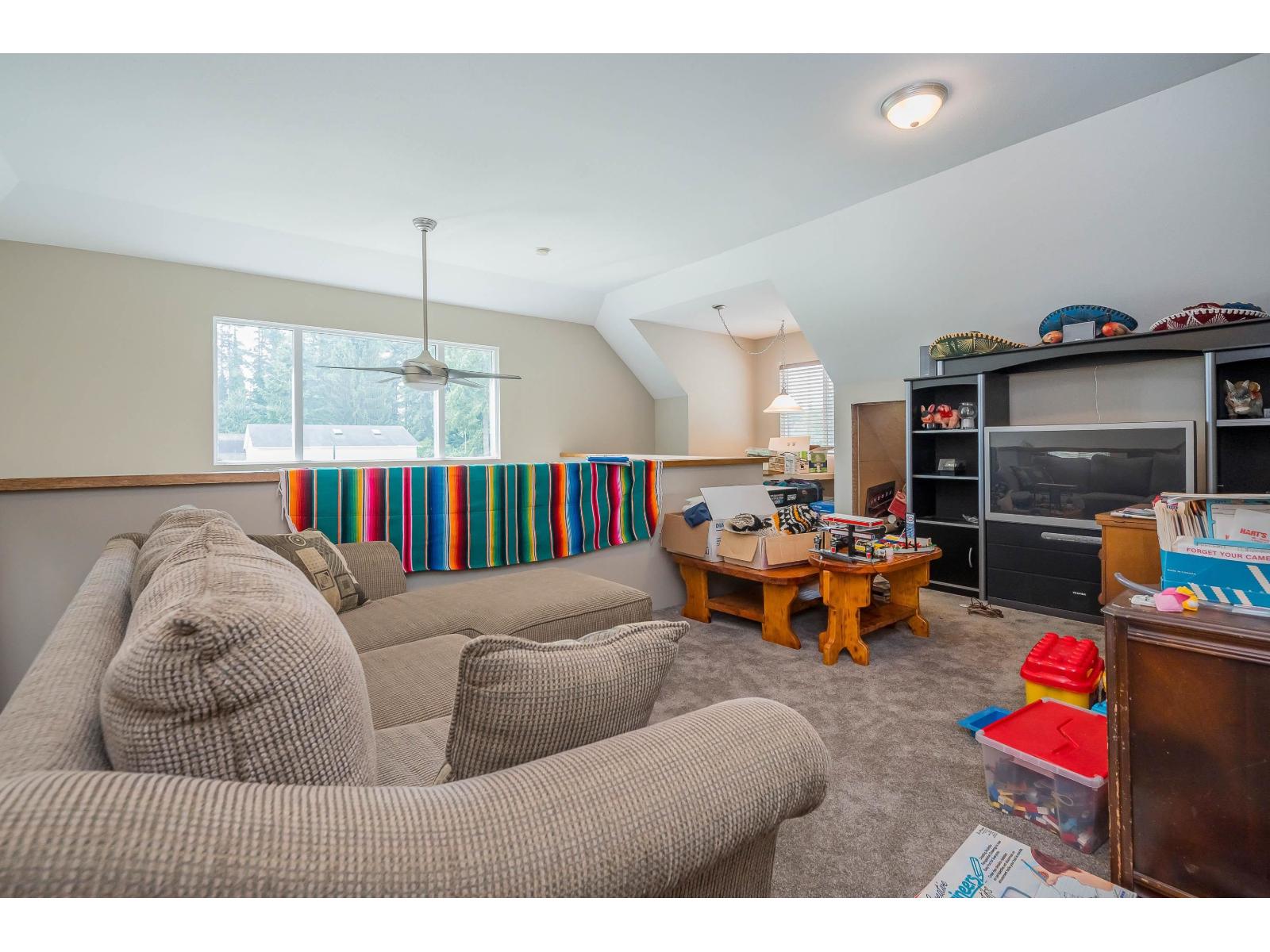 2572 204 STREET, Langley