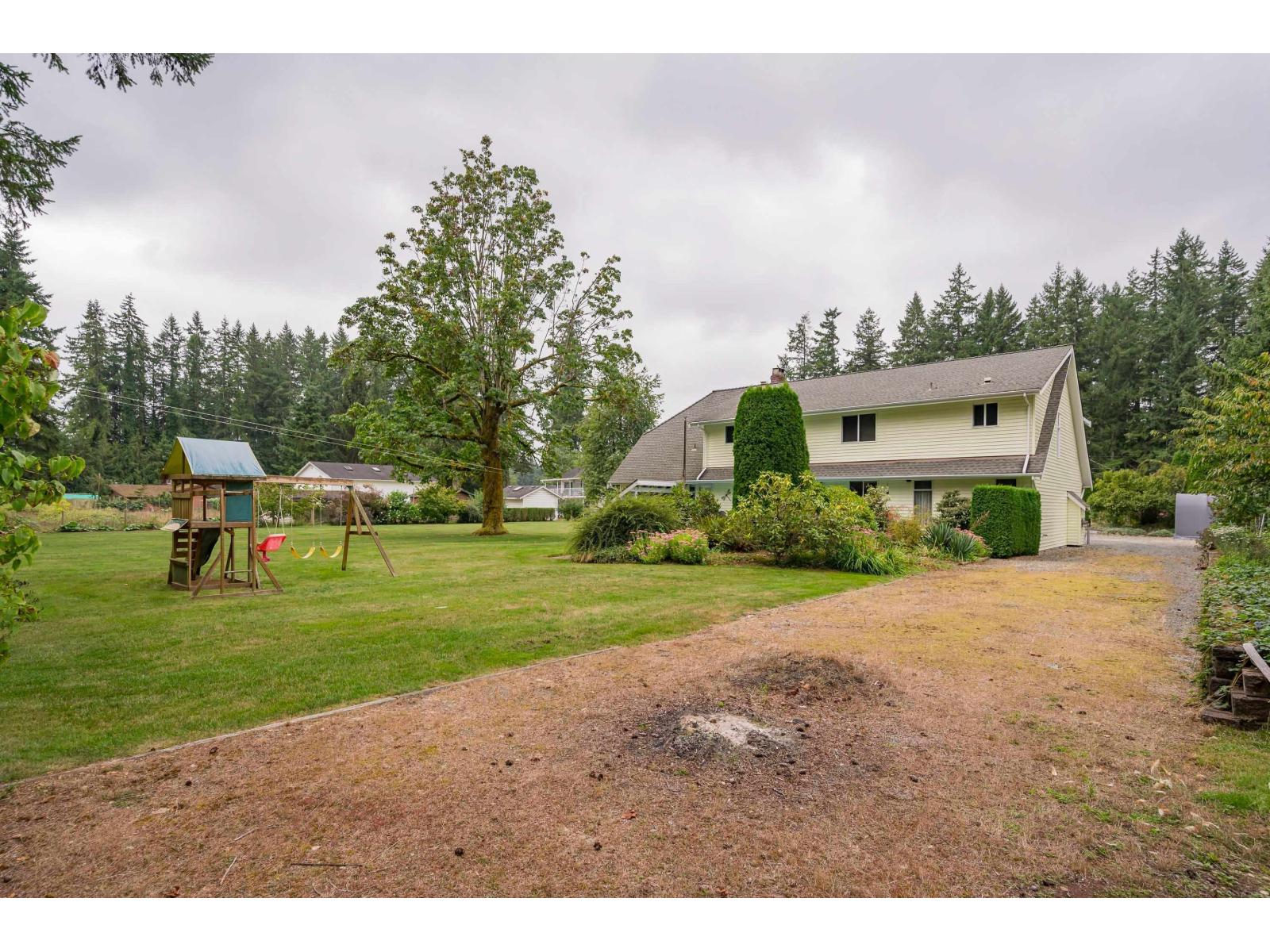 2572 204 STREET, Langley