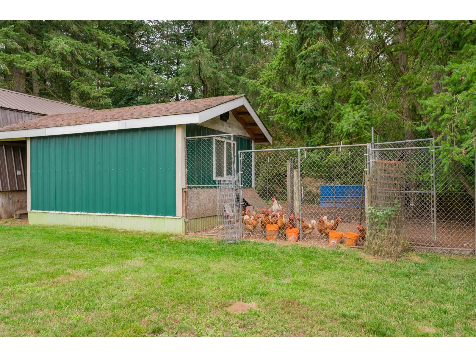 2572 204 STREET, Langley