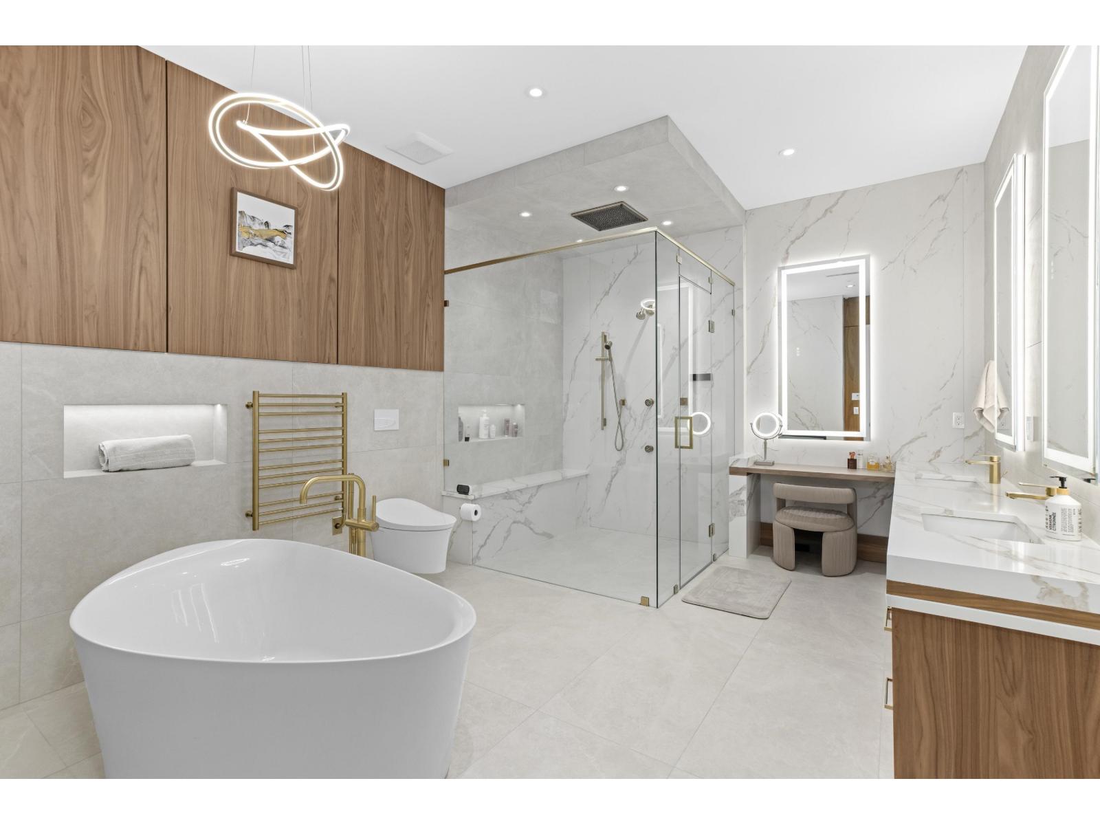 5470 240 STREET, Langley