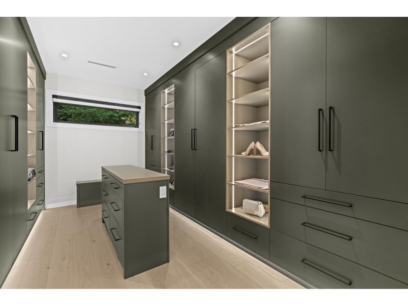 5470 240 STREET, Langley