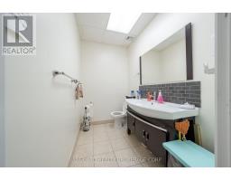 13, 15, L19 - 280 West Beaver Creek Road, Richmond Hill, ON L4B3Z1 Photo 20