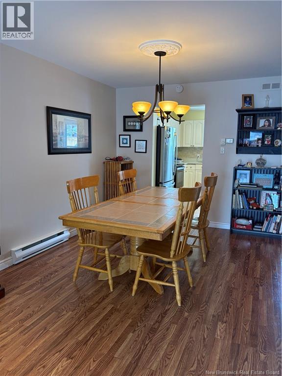 #111 208 VIRGINIA - 15