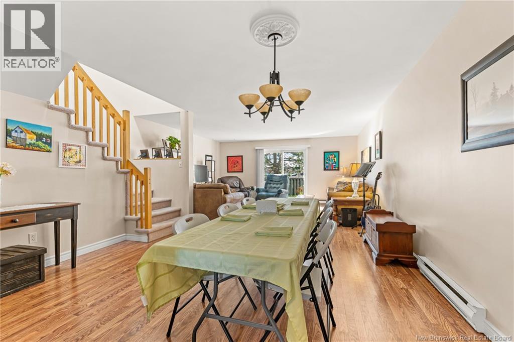 #111 208 VIRGINIA - 16