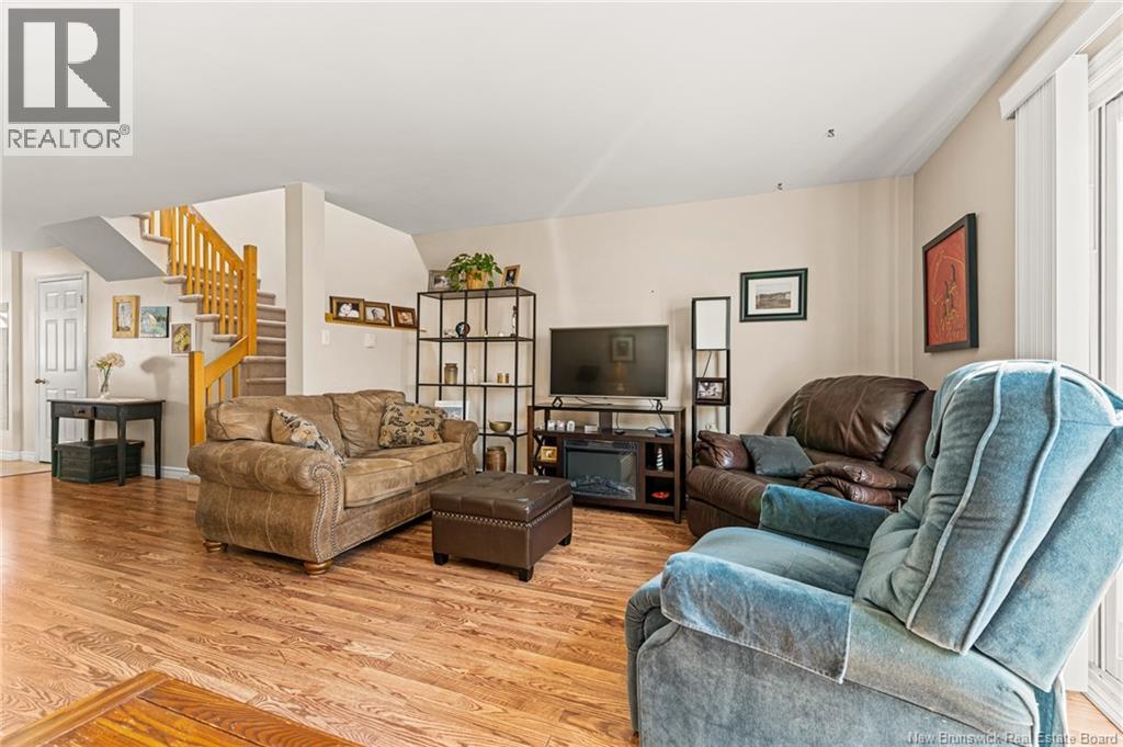 #111 208 VIRGINIA - 20