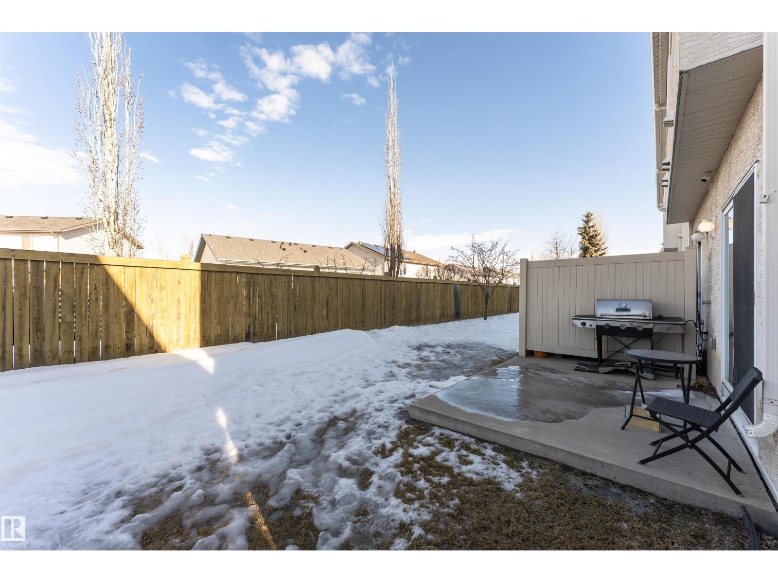 #103 13825 155 AV NW, Edmonton