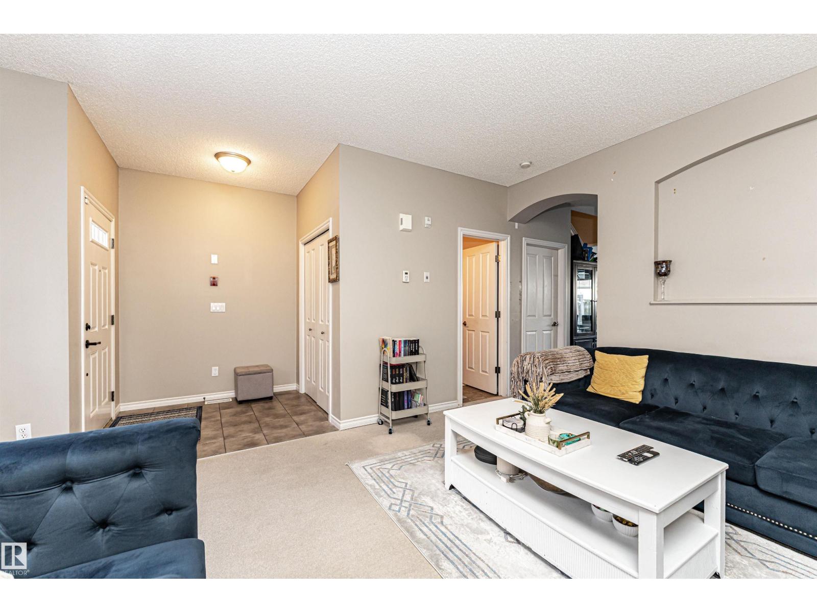 #103 13825 155 AV NW, Edmonton